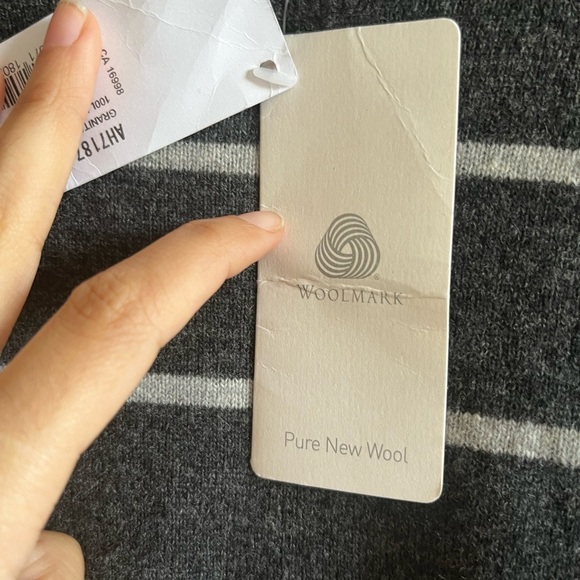 NWT Lacoste Pure Wool Striped Charcoal Crewneck Pullover Sweater - Picture 10 of 13